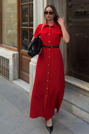 Kırmızı Yarım Kol Polo Yaka Düğme Kapalı Kemerli Kadın Elbise