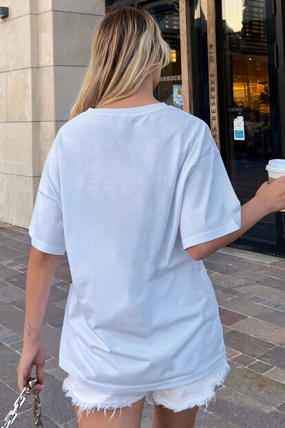 Beyaz Kuru Kafa Gül Baskılı Oversize Kadın Tshirt - 3