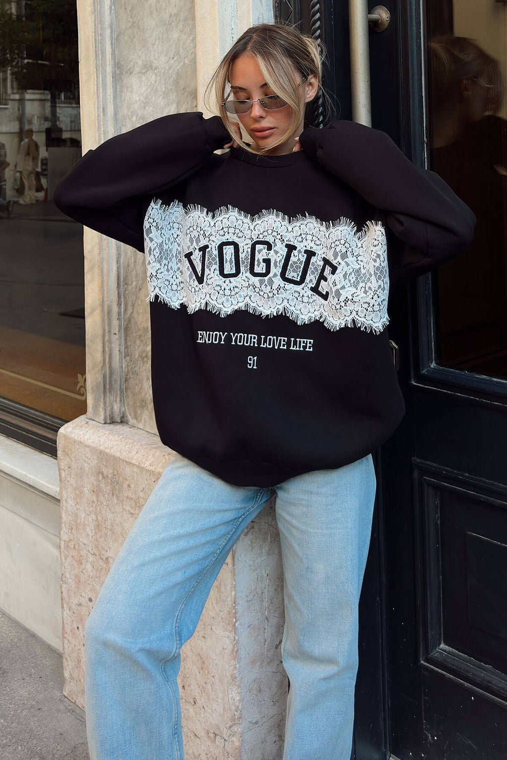 Siyah Enjoy Dantel Garnili İçi Pamuklu Kadın Sweatshirt