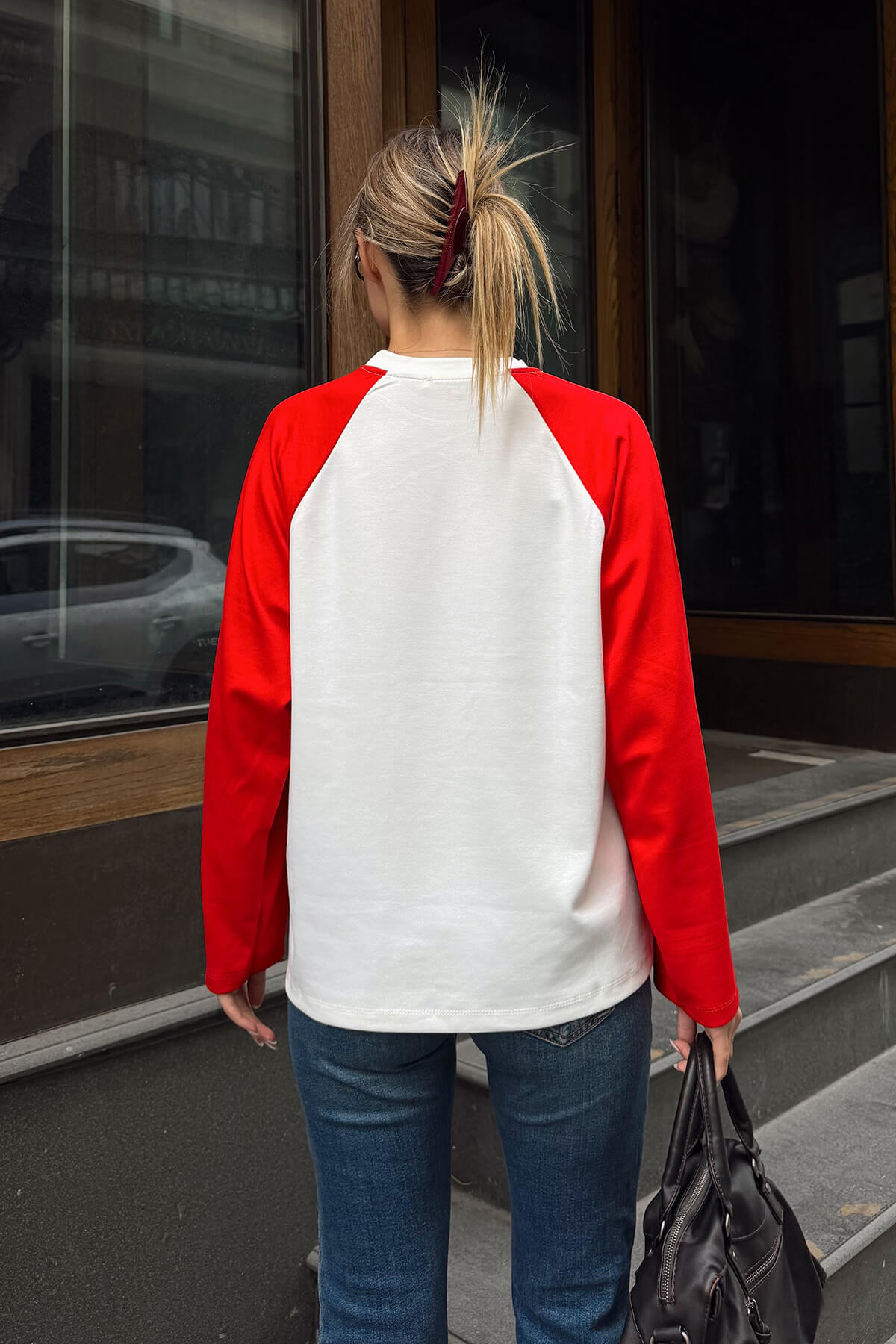 Kırmızı Garnili Reglan Kol Bisiklet Yaka Uzun Kol Kadın T-shirt