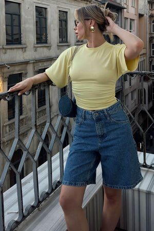 Sarı Bisiklet Yaka Yarasa Kol Bel Drape Kadın Crop Bluz