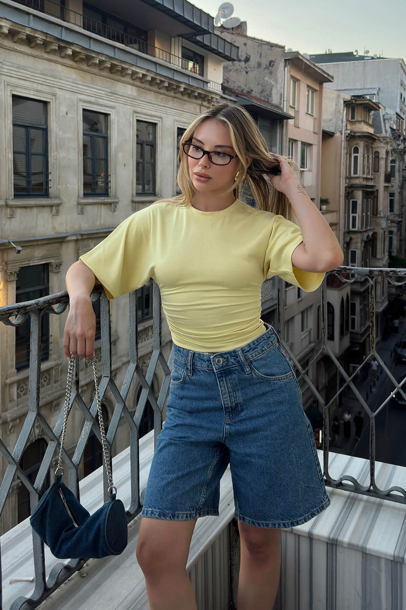 Sarı Bisiklet Yaka Yarasa Kol Bel Drape Kadın Crop Bluz