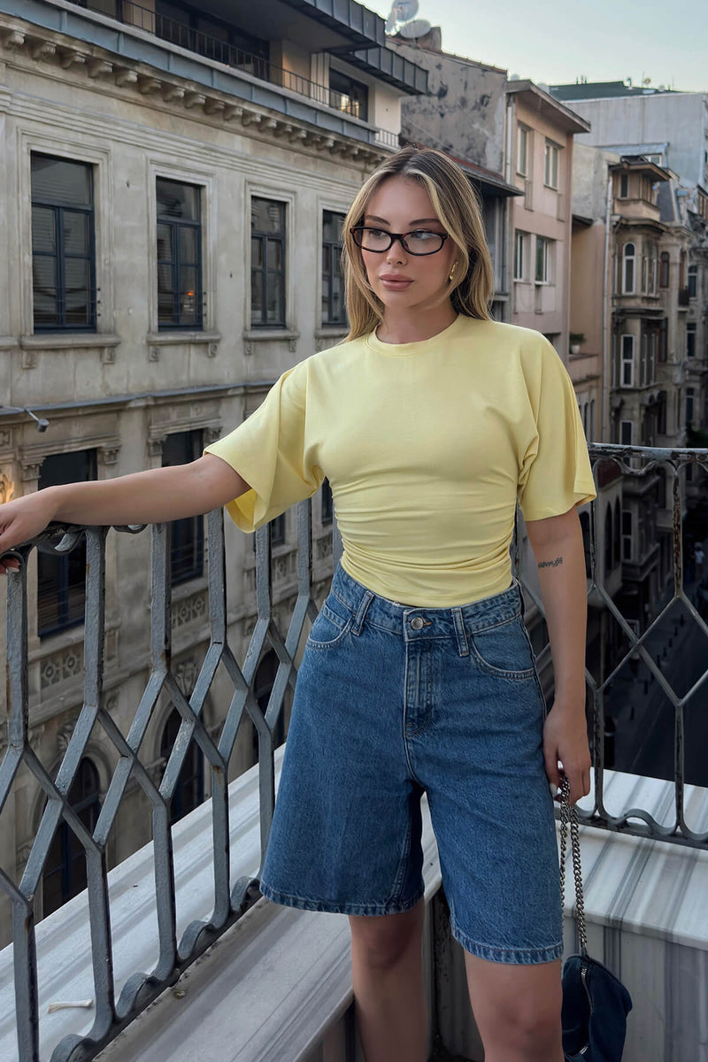 Sarı Bisiklet Yaka Yarasa Kol Bel Drape Kadın Crop Bluz