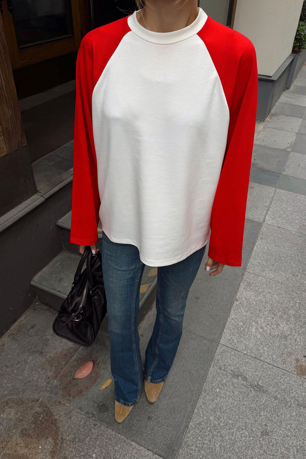 Kırmızı Garnili Reglan Kol Bisiklet Yaka Uzun Kol Kadın T-shirt