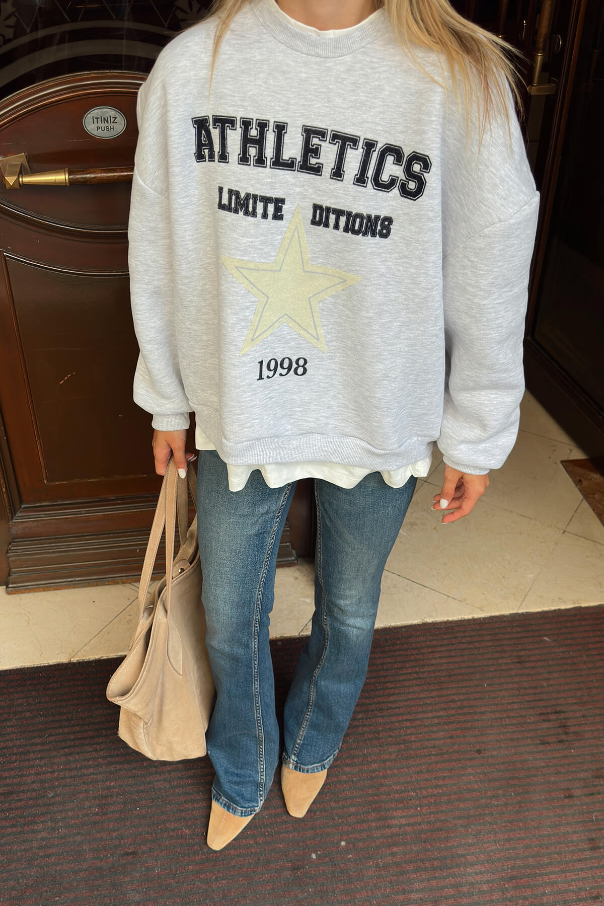 Gri Athletics Baskılı T-shirt Detaylı İçi Pamuklu Kadın Sweatshirt