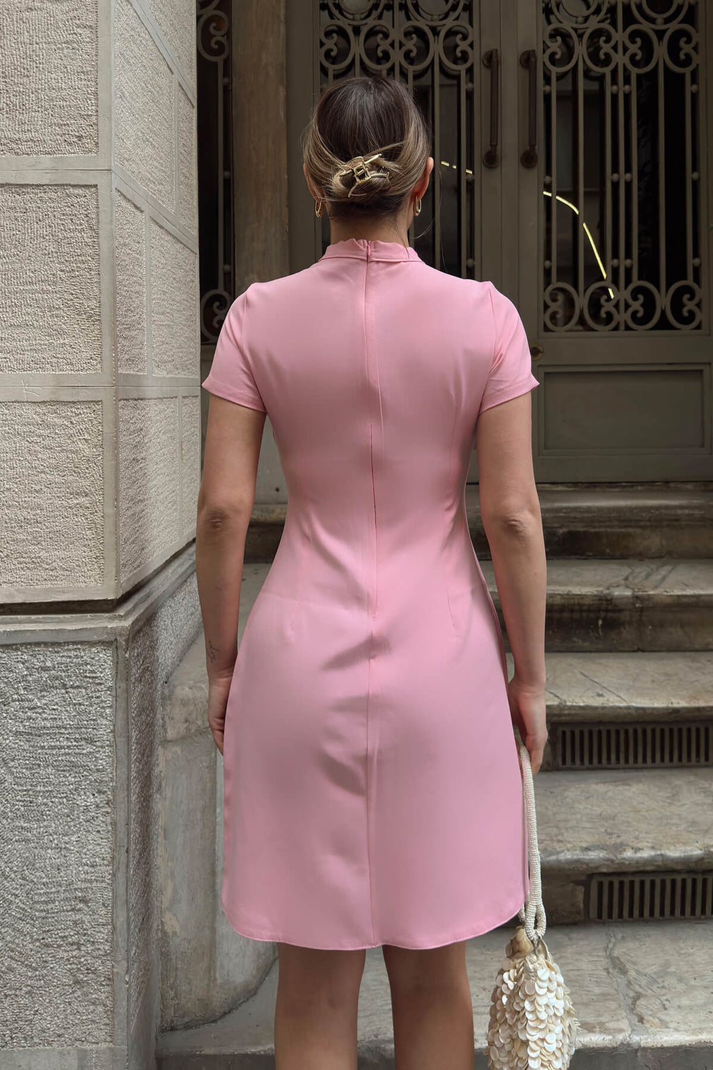 Pembe Kısa Kol Boyun Bağlama Detay Kare Yaka Belden Oturtmalı Kadın Mini Elbise