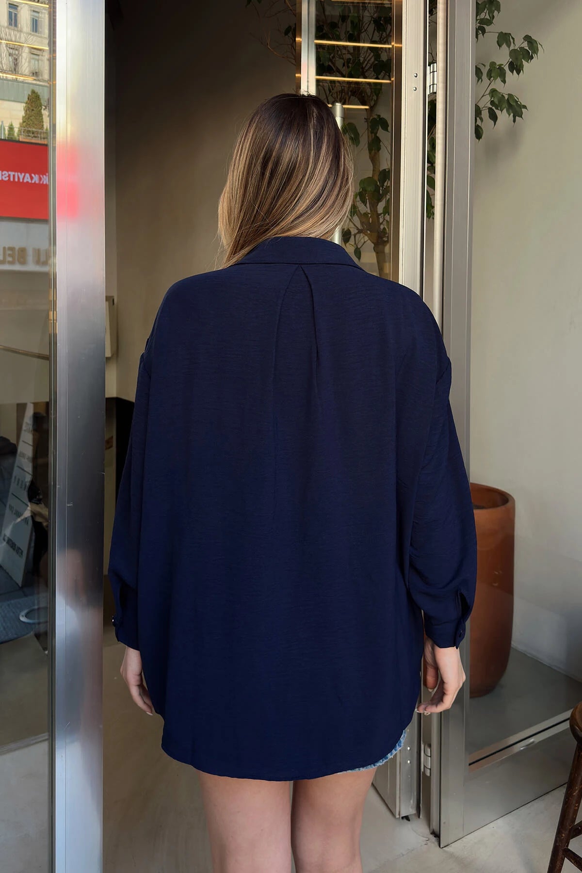 Lacivert One A Pile Tek Cepli Oversize Kadın Gömlek