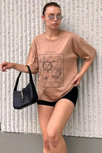 Vizon Sun And Moon Baskılı Oversize Kadın Tshirt