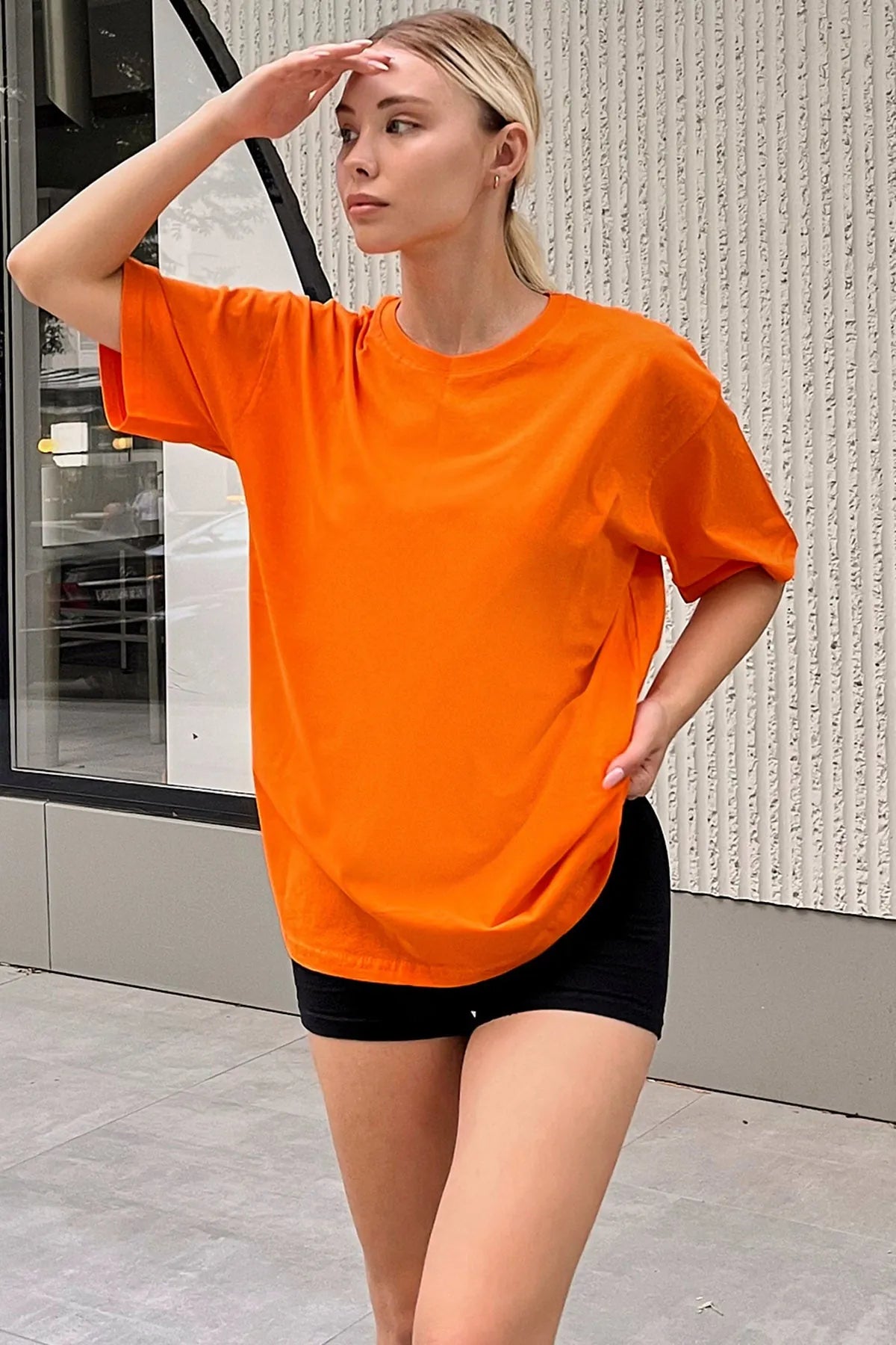 Turuncu Good Vibes Sırt Baskılı Oversize Kadın Tshirt