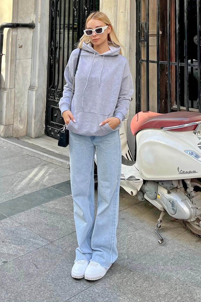 Gri Kapüşonlu İçi Pamuklu Kadın Basic Sweatshirt