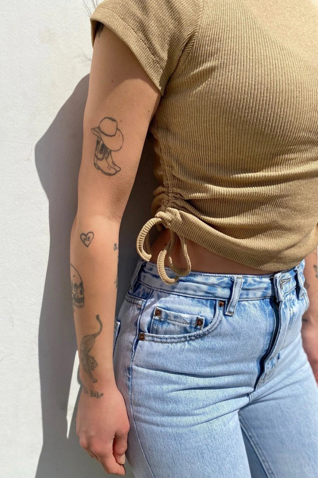 Camel Kısa Kol Çift Büzgülü Crop Bluz
