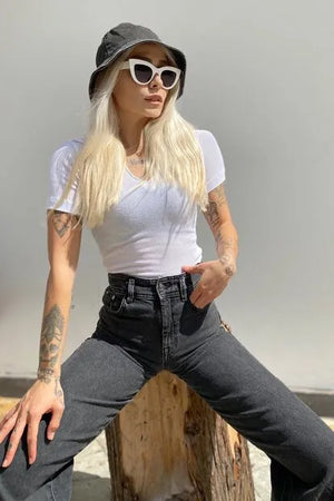 Beyaz Polo Yaka Kısa Kol Crop Bluz