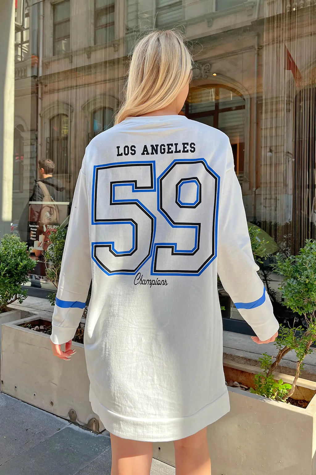 Beyaz Los 59 Ön-Arka Baskılı Oversize Kadın Sweatshirt