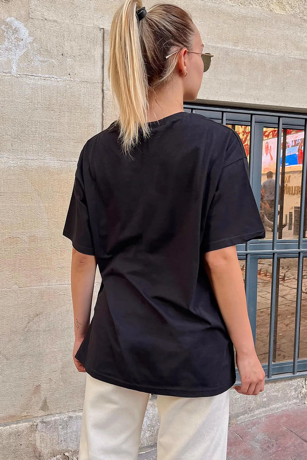Siyah C Baskılı Oversize Kadın Tshirt