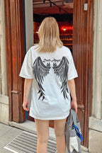 Beyaz Dark Angel Ön-Arka Baskılı Oversize Kadın Tshirt
