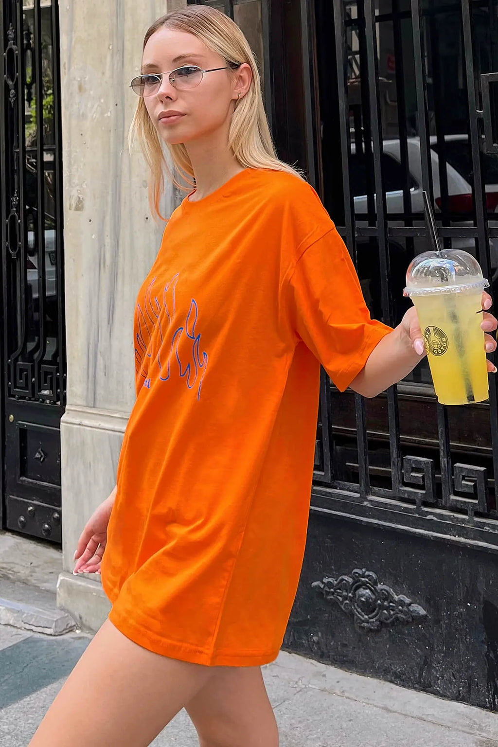 Turuncu Angel Baskılı Oversize Kadın Tshirt