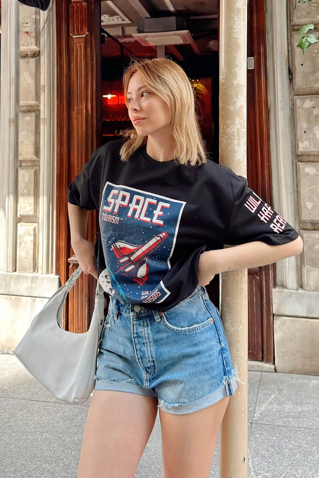 Siyah Space Baskılı Oversize Kadın Tshirt