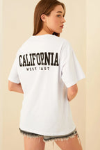 Beyaz Clfrnia Sırt Baskılı Oversize Kadın Tshirt