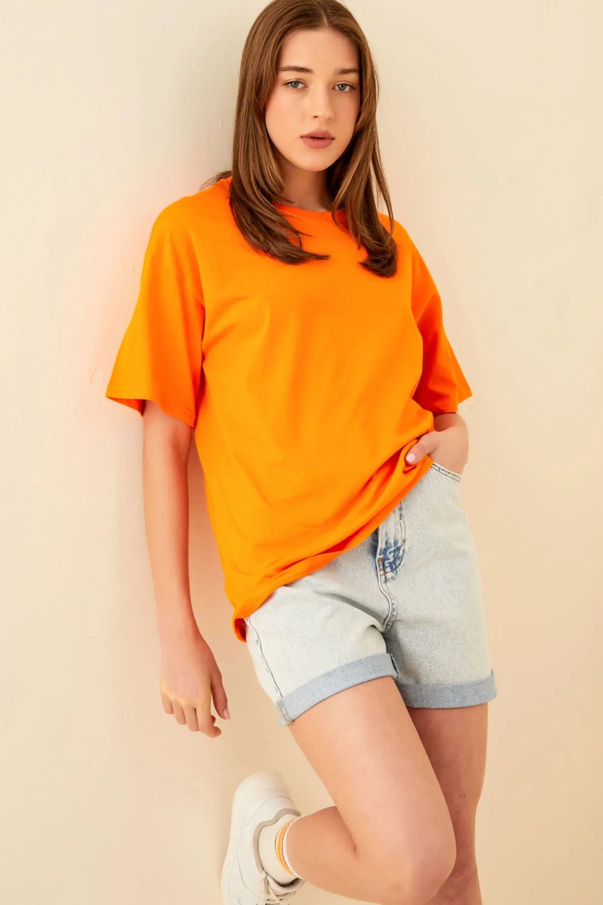 Turuncu Clfrnia Sırt Baskılı Oversize Kadın Tshirt