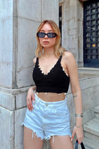 Siyah Deniz Kabuk Detay Kadın Triko Crop
