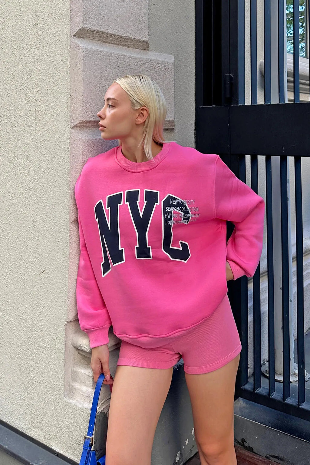 Pembe Season Nyc Baskılı İçi Pamuklu Kadın Sweatshirt