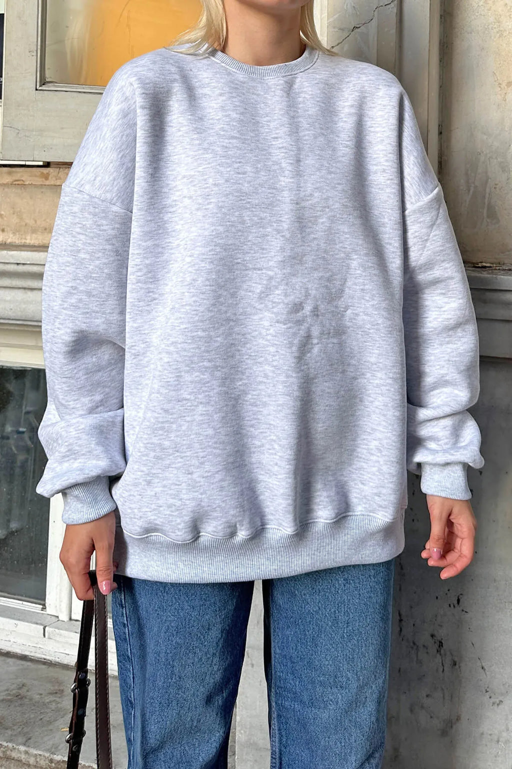 Gri Oversize Basic Bisiklet Yaka İçi Polarlı Kadın Sweatshirt