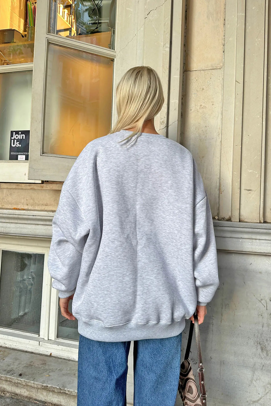 Gri Oversize Basic Bisiklet Yaka İçi Polarlı Kadın Sweatshirt