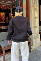 Siyah Hrvrd Baskılı İçi Pamuklu Kadın Sweatshirt