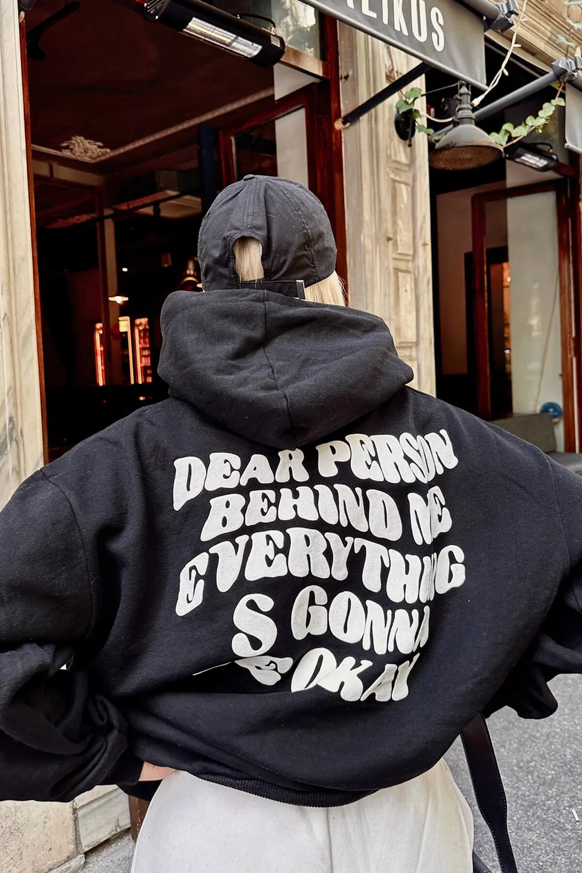 Siyah Dear Person Sırt Baskılı İçi Pamuklu Kadın Sweatshirt
