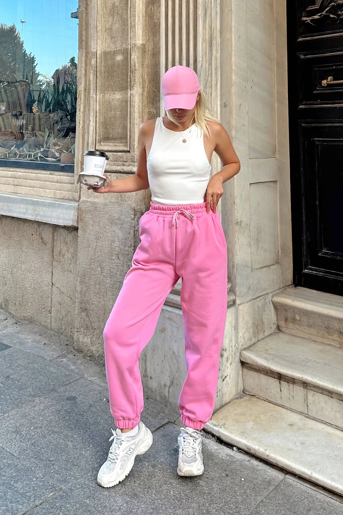 Pembe Yüksek Bel Paçası Lastikli İçi Şardonlu Kadın Eşofman Altı