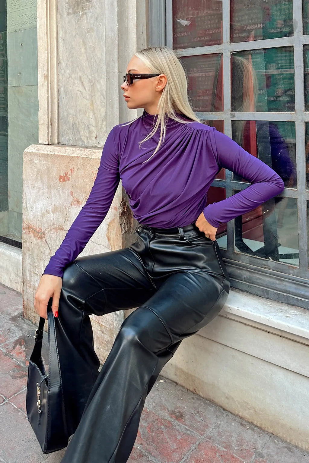 Mor Yarım Balıkçı Omuz ve Bel Drapeli Kadın Bluz Crop