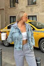 Mavi Kapüşonlu Cepli Kadın Denim Crop Kot Ceket