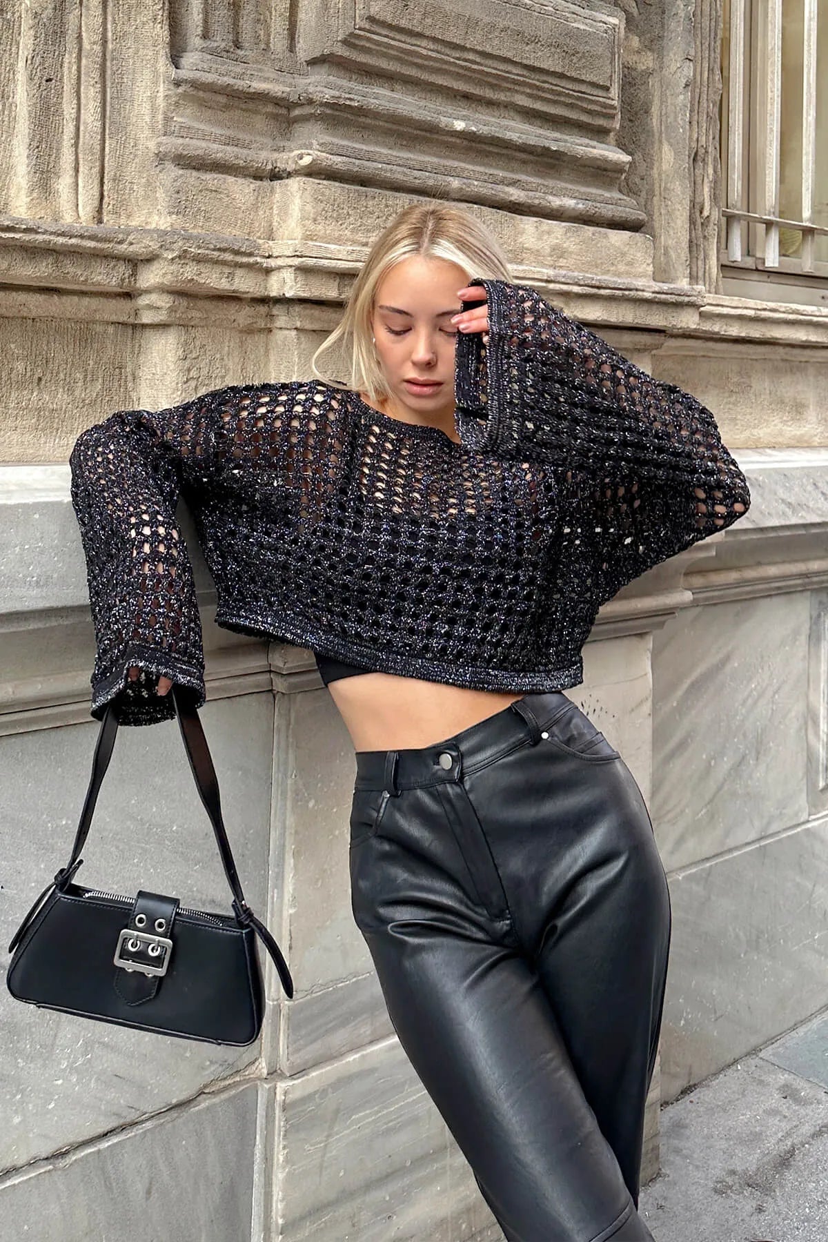 Siyah File Örgü İspanyol Kol Simli Kadın Triko Crop Bluz