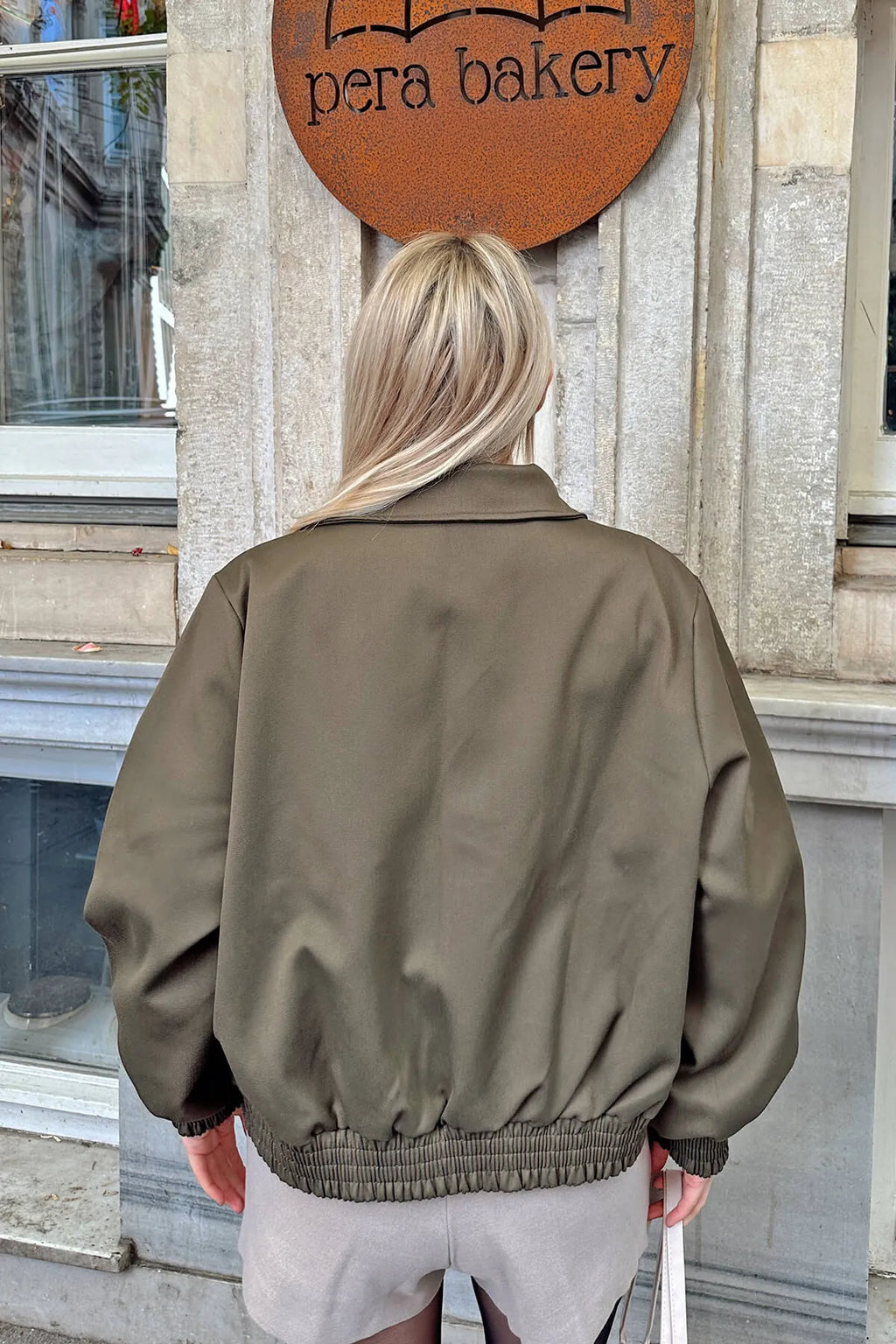 Haki Gabardin Fermuarlı Gömlek Yaka Kadın  Bomber Ceket