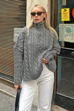 Gri Kamy Yarım Balıkçı Fermuarlı Saç Örgülü Oversize Kadın Triko Kazak