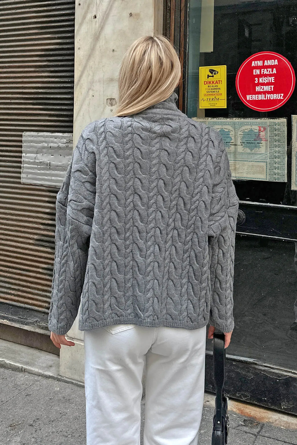 Gri Kamy Yarım Balıkçı Fermuarlı Saç Örgülü Oversize Kadın Triko Kazak