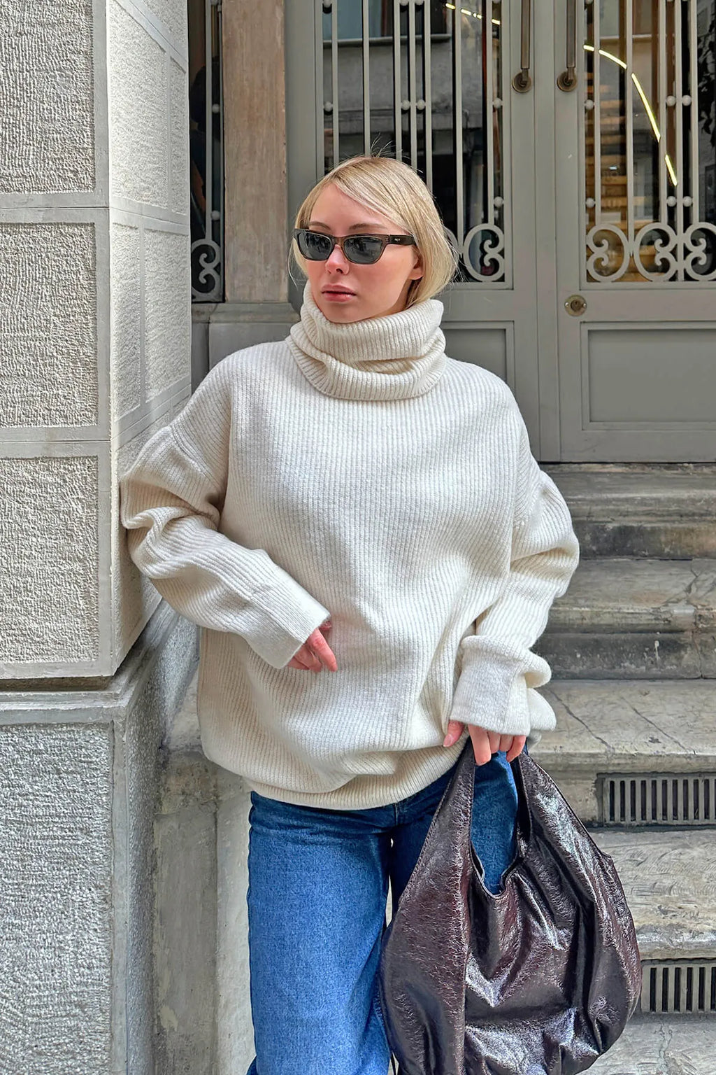 Bej Balıkçı Yaka Oversize Long Örgü Kadın Triko Kazak