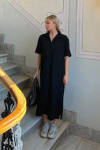 Siyah Jess Polo Yaka Çift Yırtmaçlı Relaxed Kadın Midi Elbise