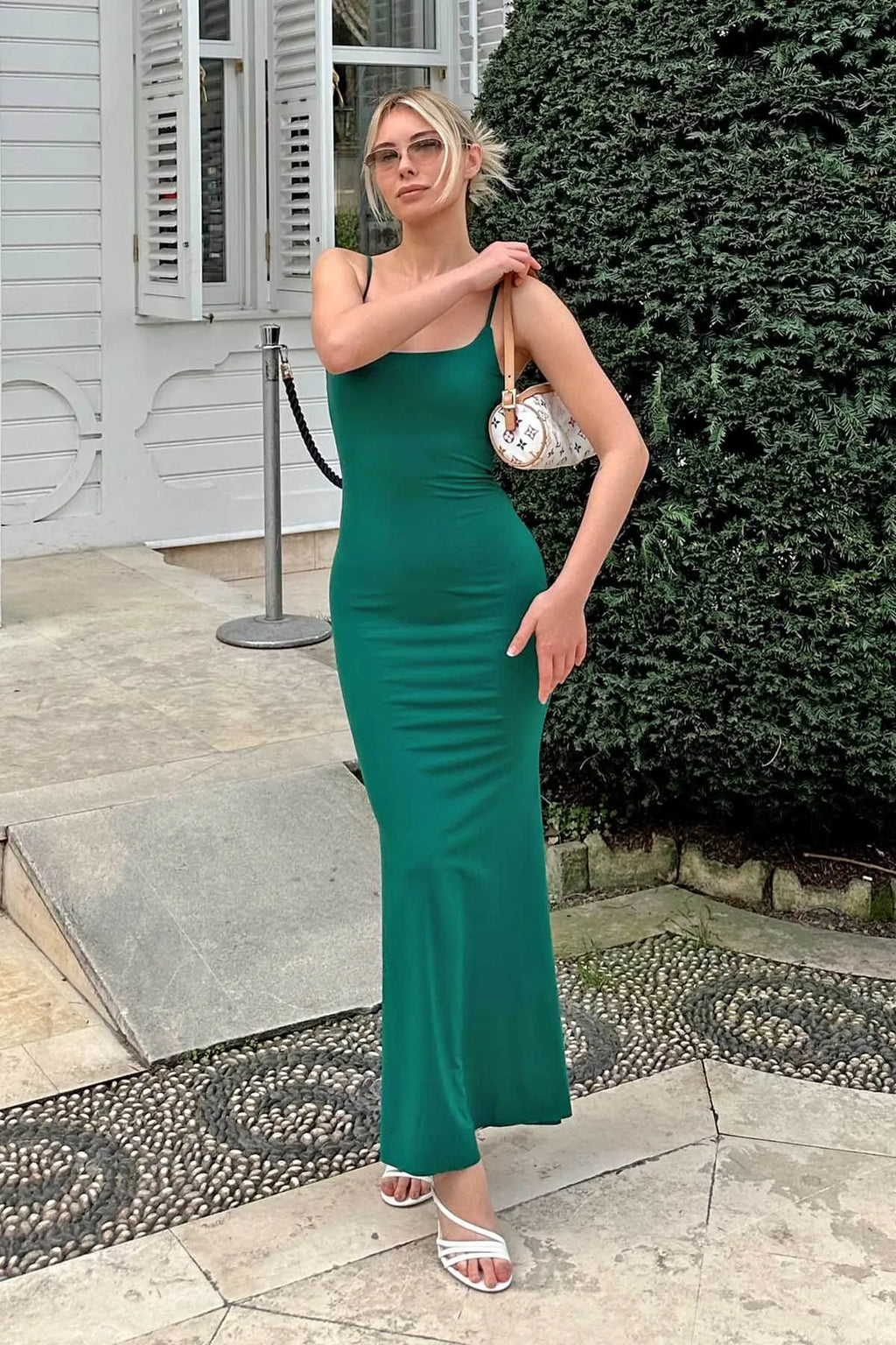 Yeşil Ayarlanabilir İp Askılı Balık Etek Kadın Midi Elbise