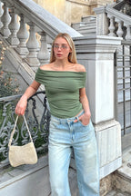 Haki Devon Madonna Yaka Kadın Crop Bluz