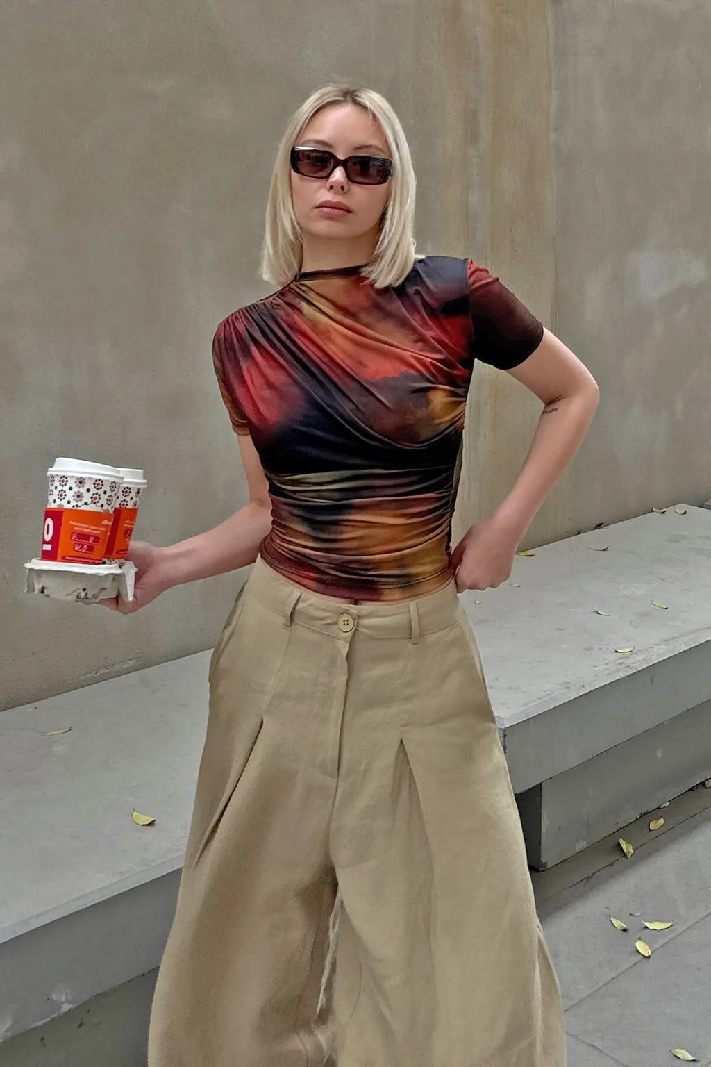 Turuncu Julia Batik Desen Omuz ve Bel Drapeli Kadın Crop Bluz