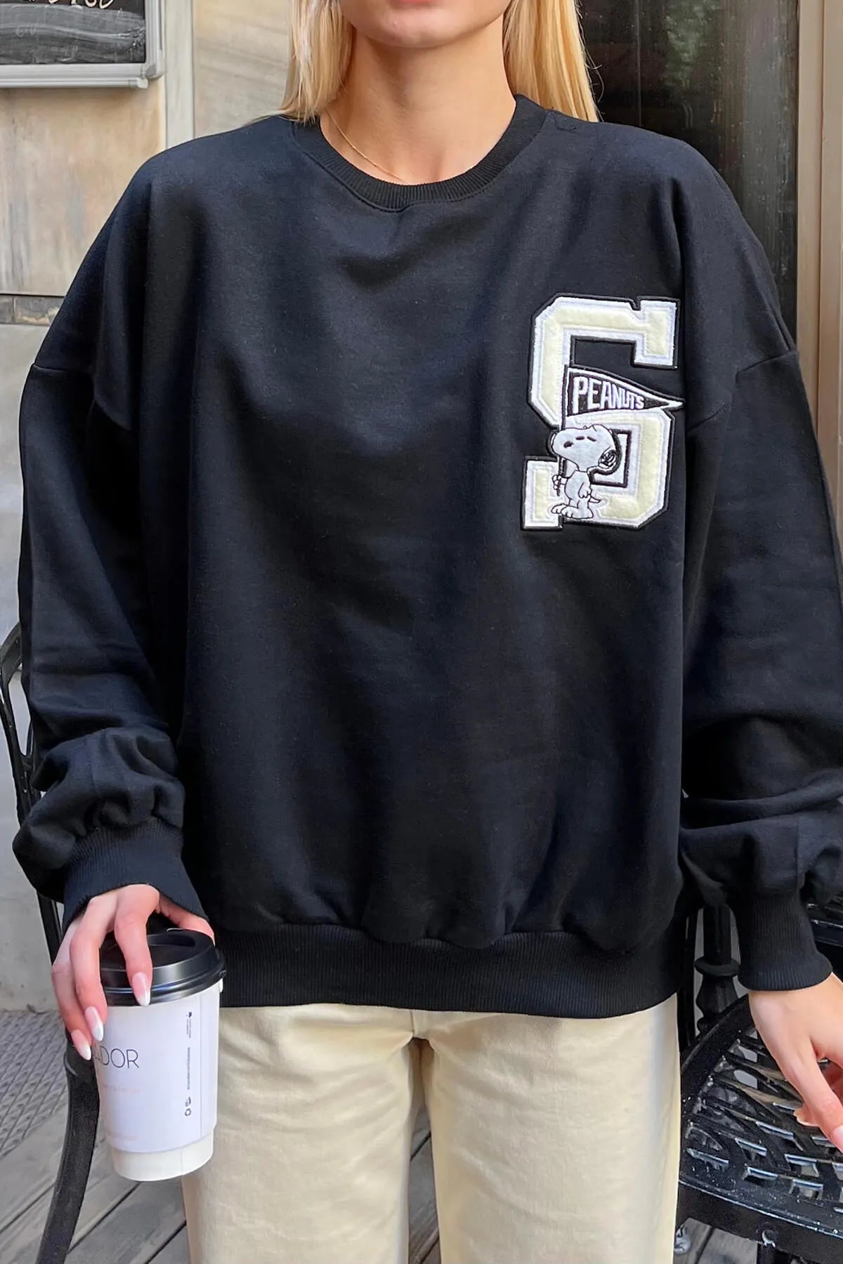 Siyah S Nakışlı İçi Pamuklu Kadın Sweatshirt