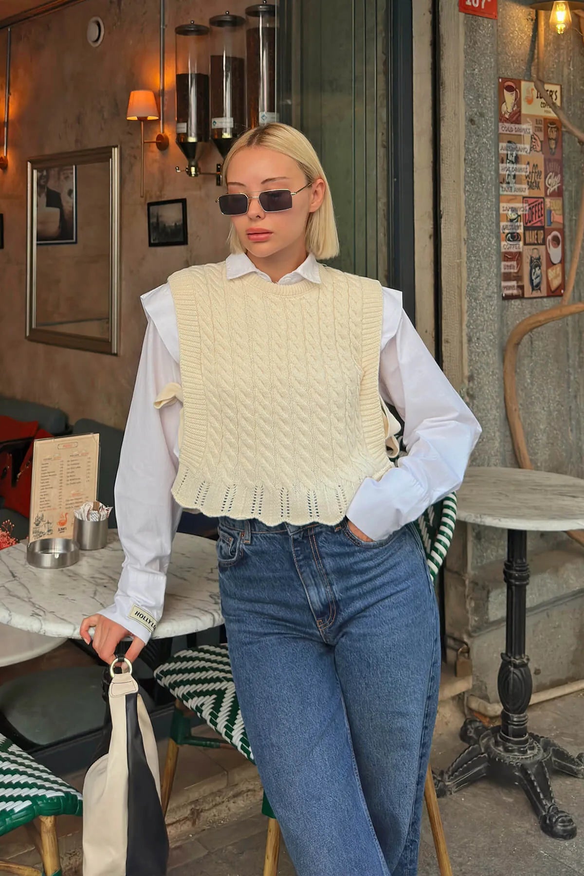 Bej Bağlama Detay Saç Örgü Desenli Kadın Triko Süveter