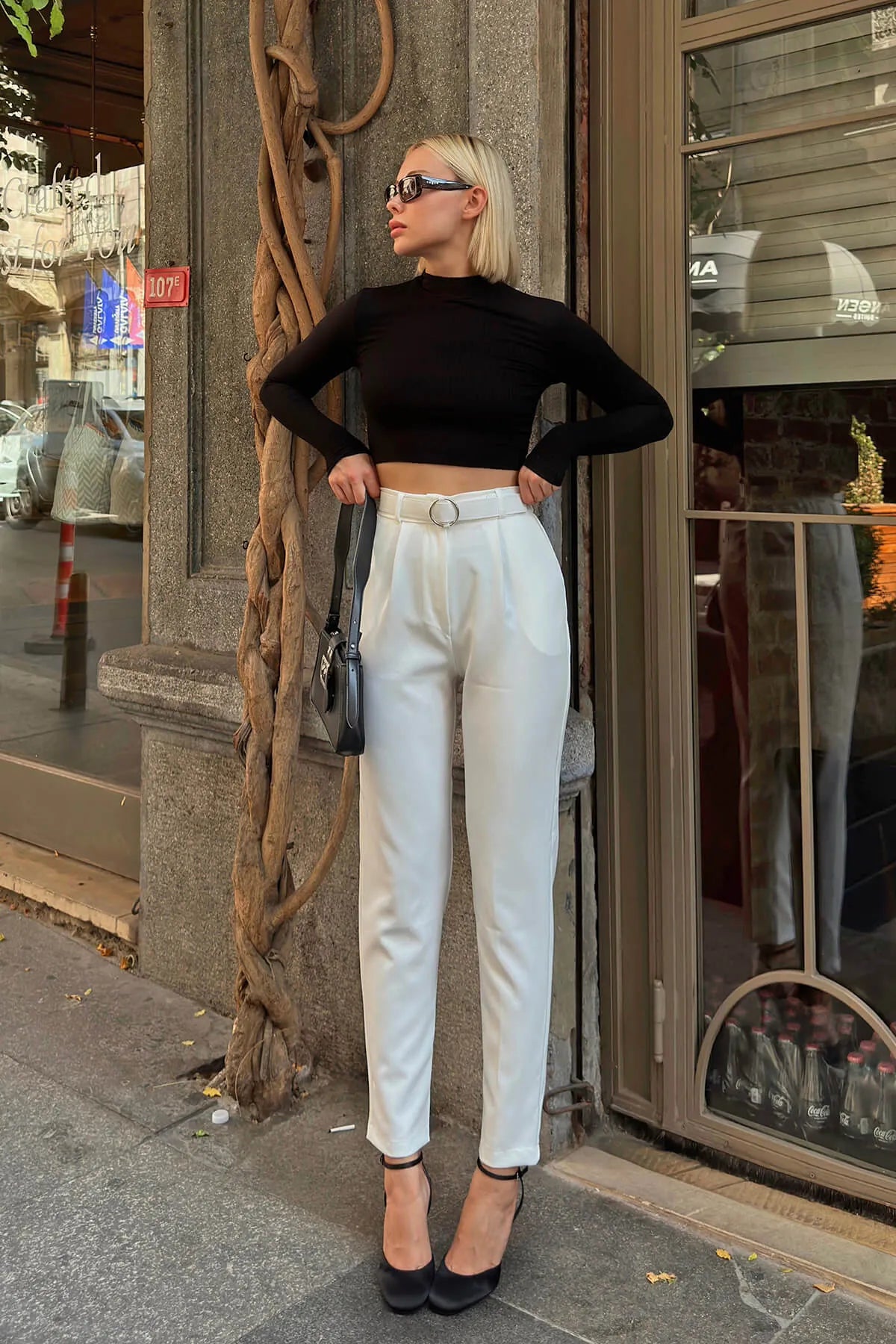 Beyaz Vivon Yüksek Bel Kemerli Beli Lastikli Kadın Pantolon