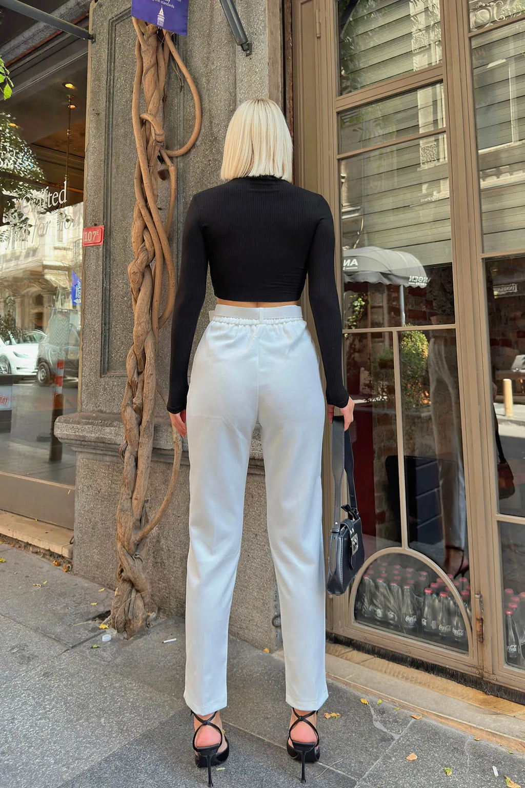Beyaz Vivon Yüksek Bel Kemerli Beli Lastikli Kadın Pantolon