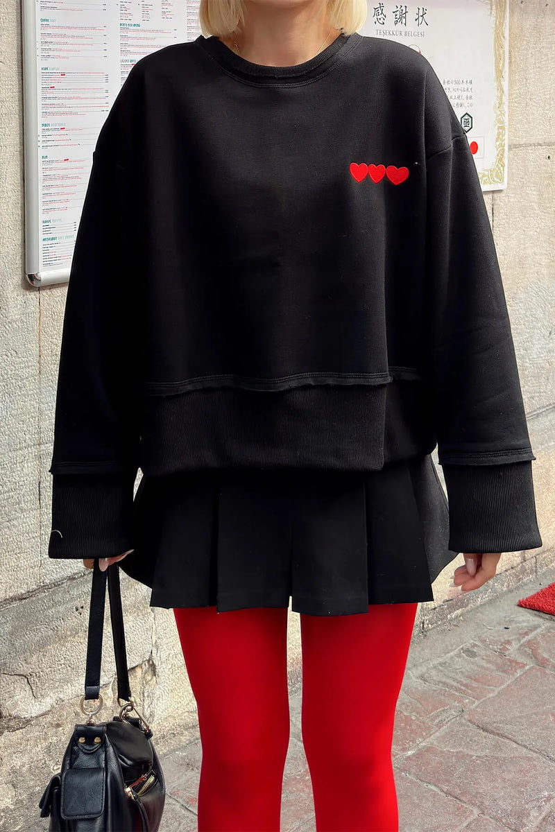 Siyah 3 Kalp Baskılı Piş Dikiş Kadın Crop Sweatshirt