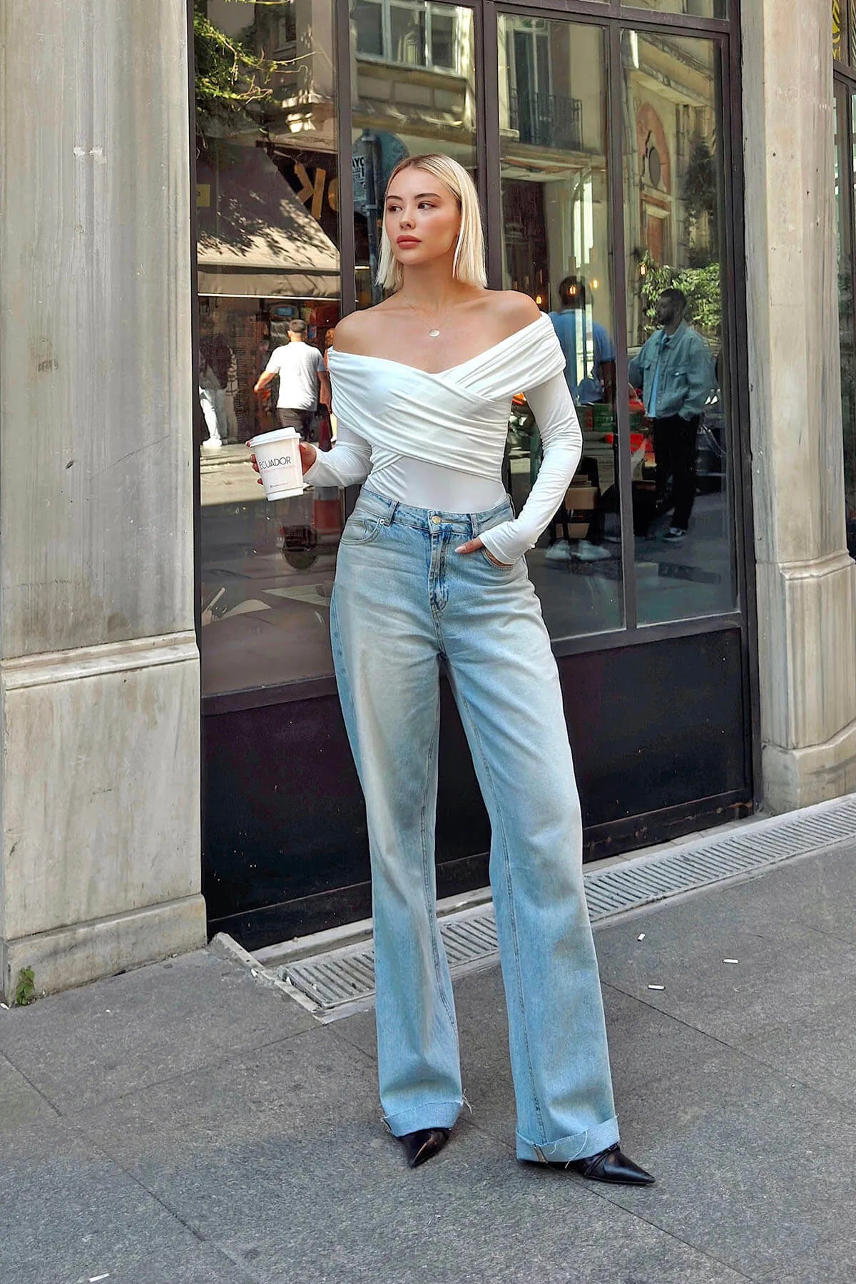 Beyaz Janet Kruvaze Madonna Yaka Kadın Bluz