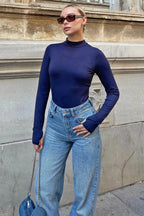 Lacivert Poi Parmak Detaylı Yarım Balıkçı Kadın Body Bluz