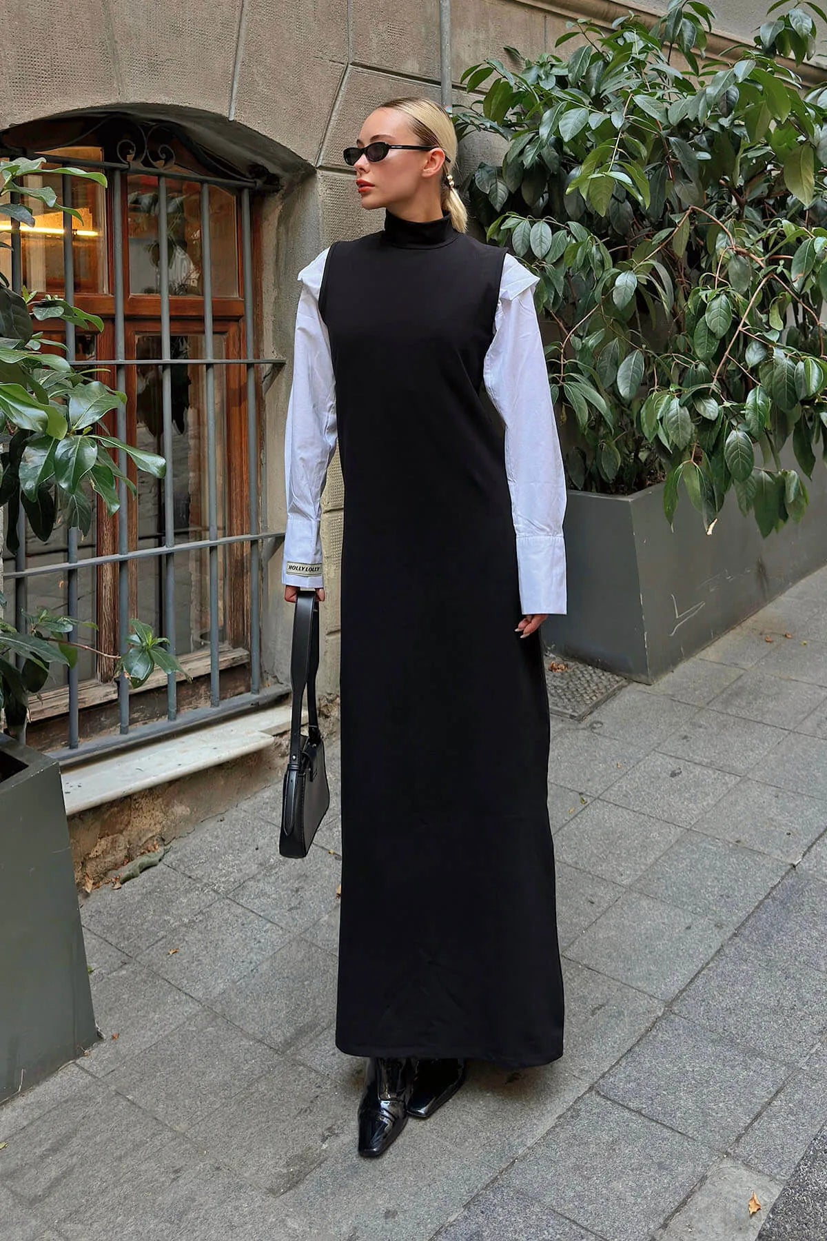 Siyah Mercy Yarım Balıkçı Sıfır Kol Pamuk Karışımlı Kadın Maxi Elbise