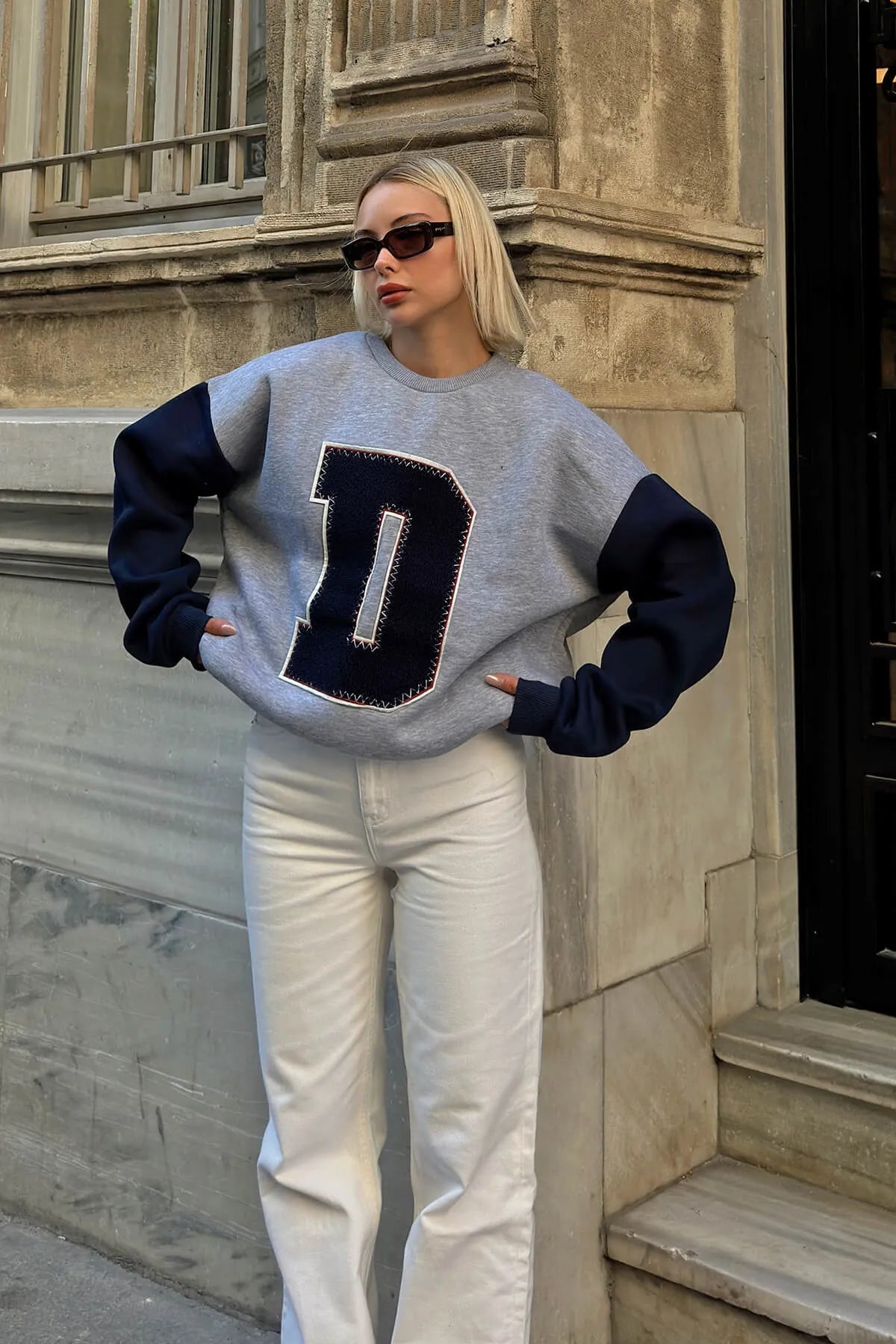 Gri Lacivert D Nakışlı Garnili İçi Pamuklu Kadın Sweatshirt
